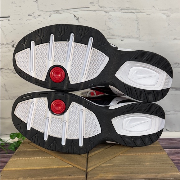 Nike Air Monarch IV Men's White, Black, and Red Training Shoes NIB - Picture 6 of 10